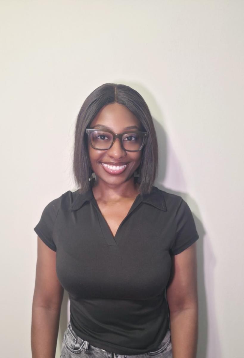 Ella Amanie image